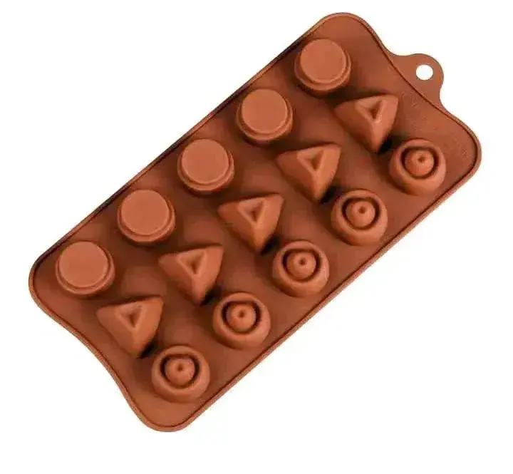15-Cavity Triangle & Round Silicone Chocolate Mould 1