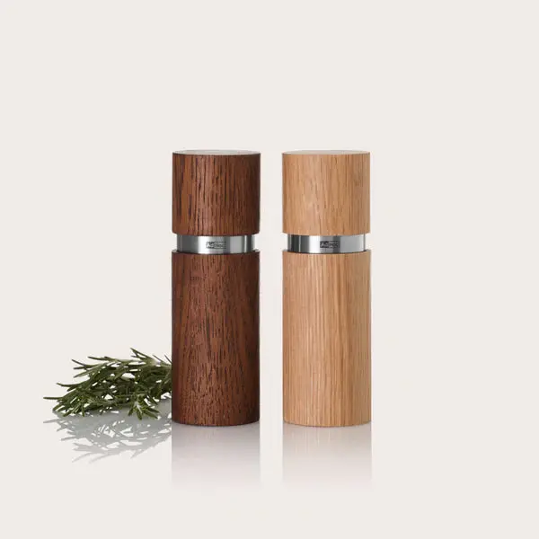 Adhoc Textura Oak Wood Grain Salt And Pepper Mill Set (15 Cm) 1
