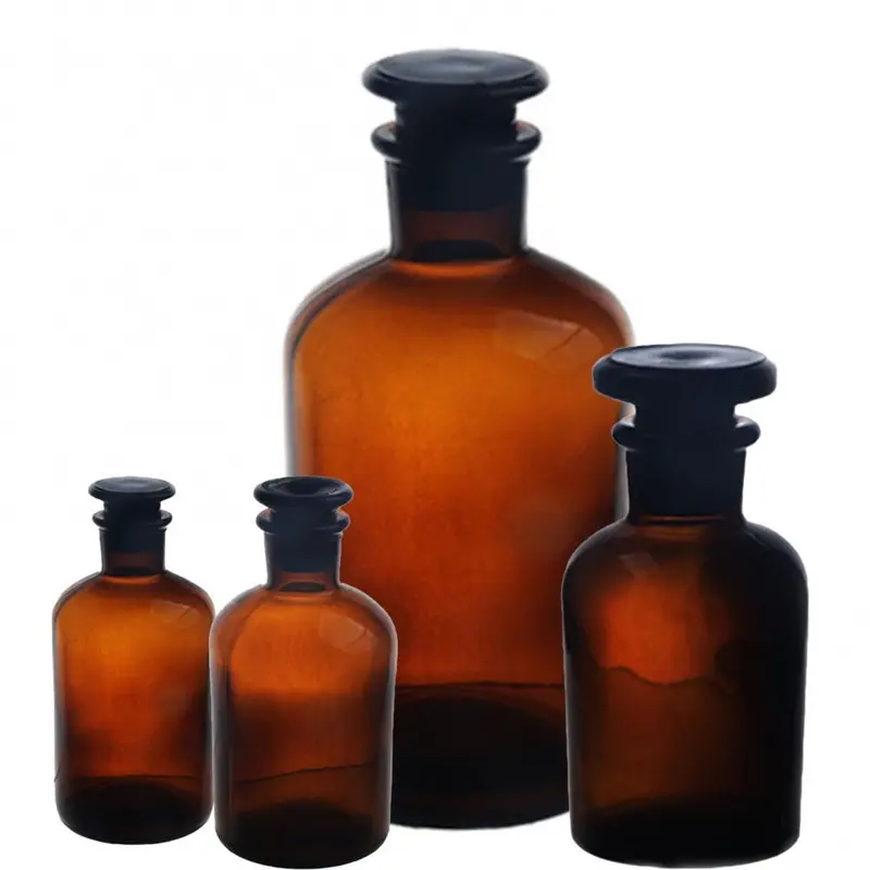 Amber Glass Oil Dispenser With Narrow Pour Spout 1