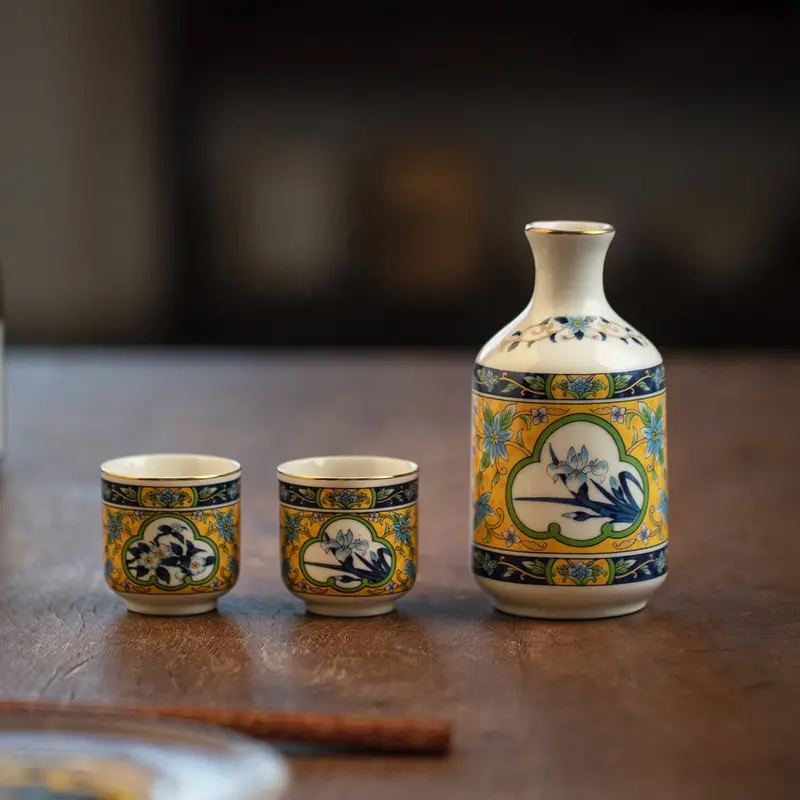 Authentic Mino Ware Sake Set – Japanese Ceramic Craftsmanship 1