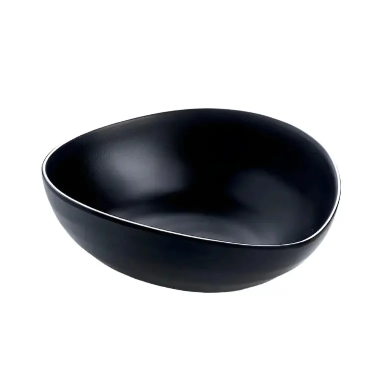 Black Melamine Triangular Bowl – Stylish, Space-Efficient Dish For Noodles, Rice, Or Garnishes 1