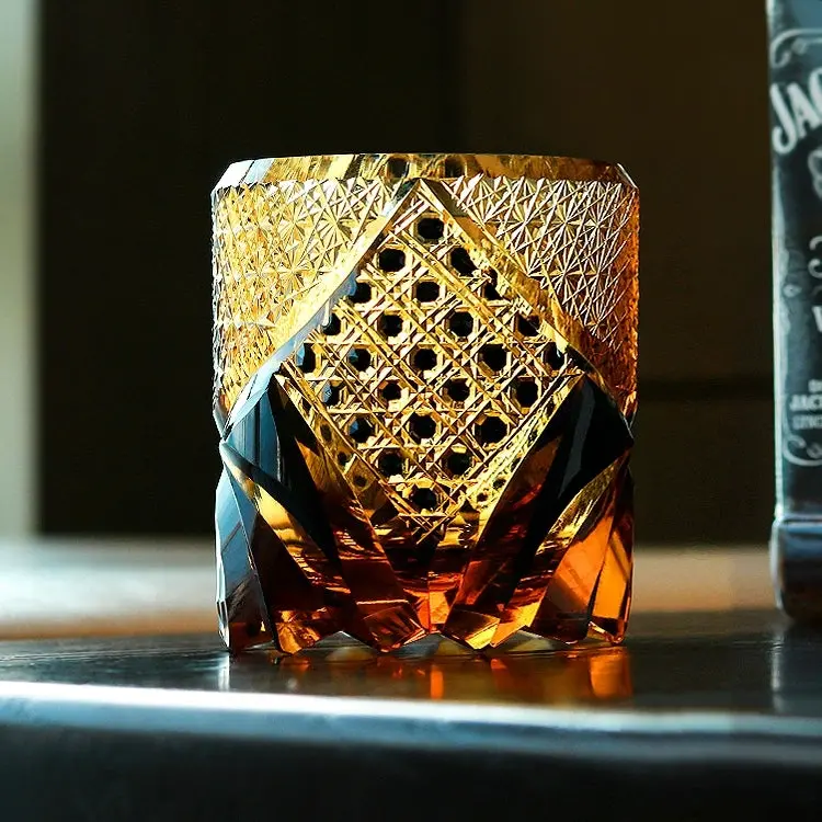 Dark Knight Edo Kiriko Whisky Glass – Matte-Black Accented Crystal With Sleek Modern Silhouette 1