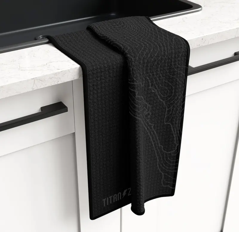 Diego Black Ultra-Microfiber Dish Towel 1