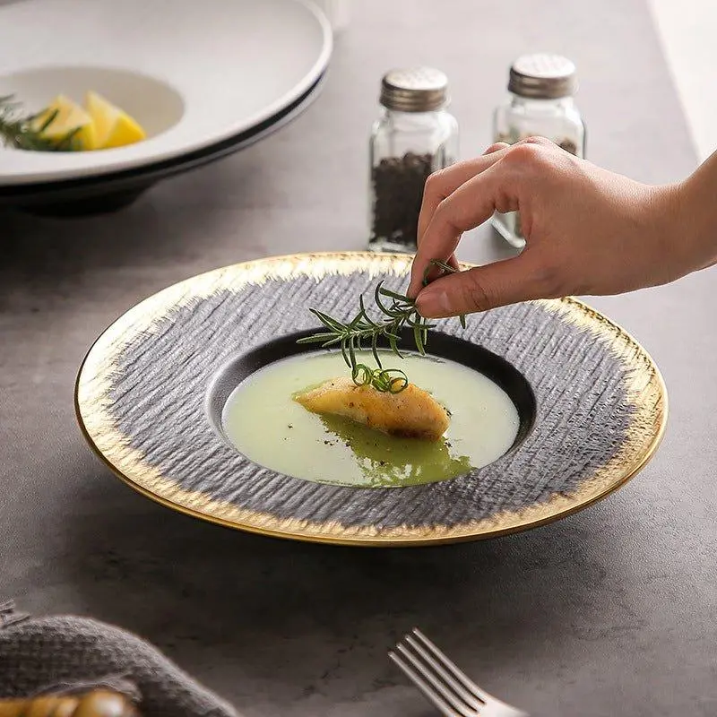 Ergonomic Matte Ceramic Spaghetti Plates – Deep Rim Design 1