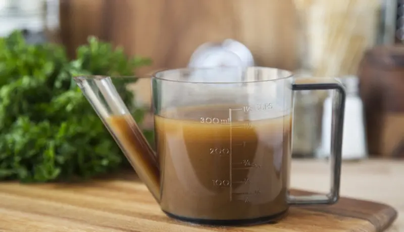 Fox Run 1.5-Cup Gravy Separator With Fat-Removal Spout 1