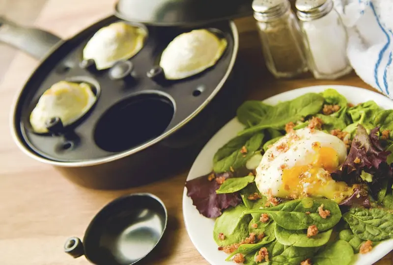 Fox Run Dual-Use Egg Poacher And Non-Stick Frying Pan 1