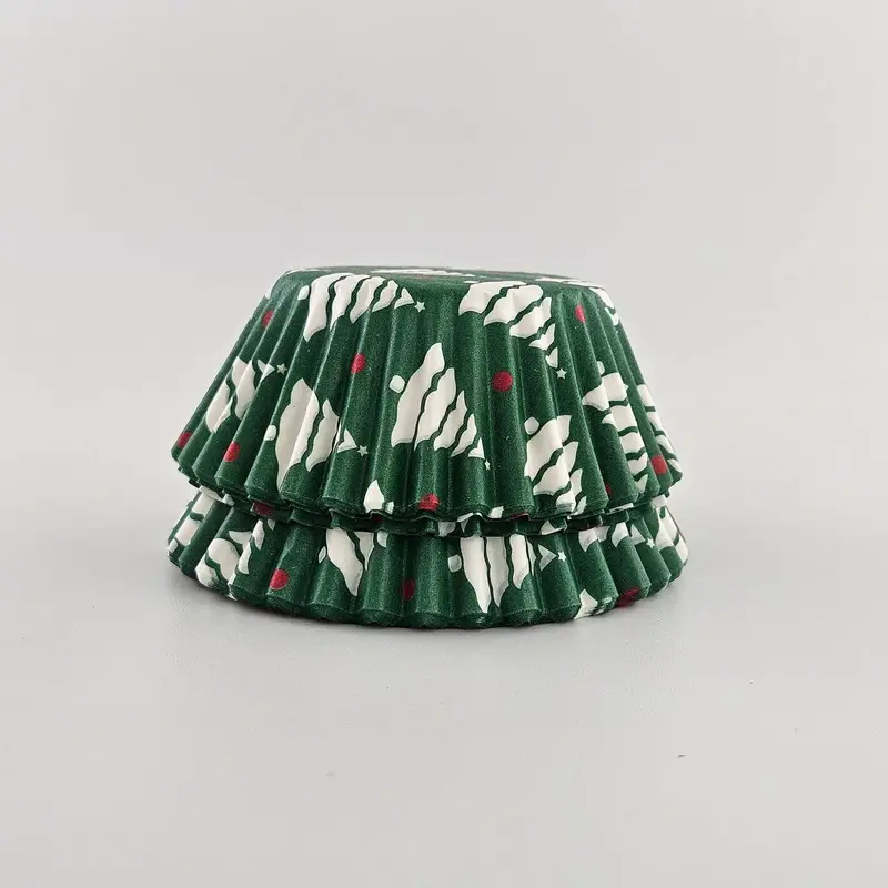 Fox Run Festive Green Christmas Tree Cupcake Liners – Pack Of 50 1
