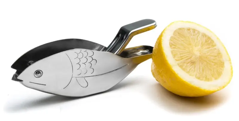 Fox Run Fish-Shaped Lemon Squeezer – Ergonomic Stainless Steel Citrus Press 1