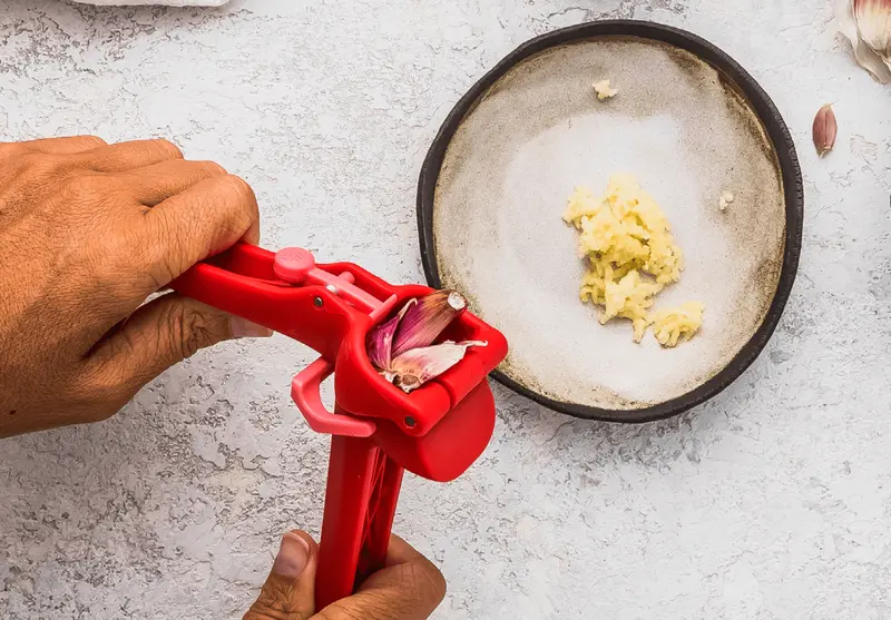 Garject Lite Garlic Press – Ergonomic Handheld Press (4 Color Options) 1