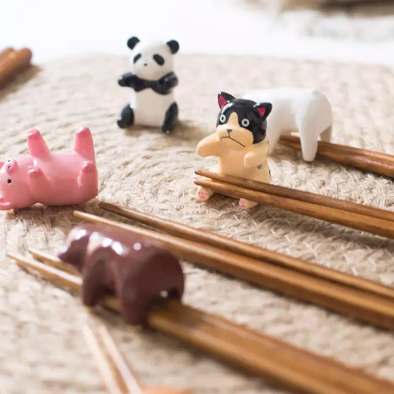 Japanese Animal-Themed Wooden Chopsticks – Child-Friendly Handcrafted Set 1