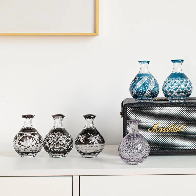Kuroha Edo Kiriko Sake Collection – Sleek Black-Toned Hand-Cut Glass Set 1