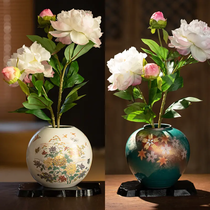 Kutaniyaki Floral Vase Collection – Hand-Painted Hana Motifs 1
