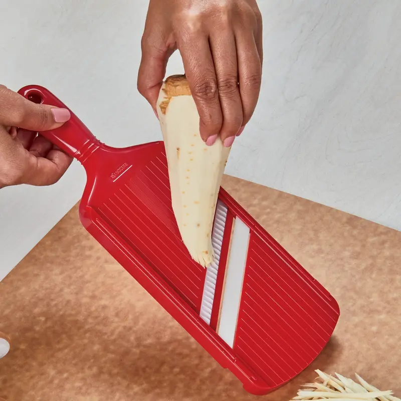 Kyocera Wide-Julienne Mandolin Slicer – Red Ceramic 1