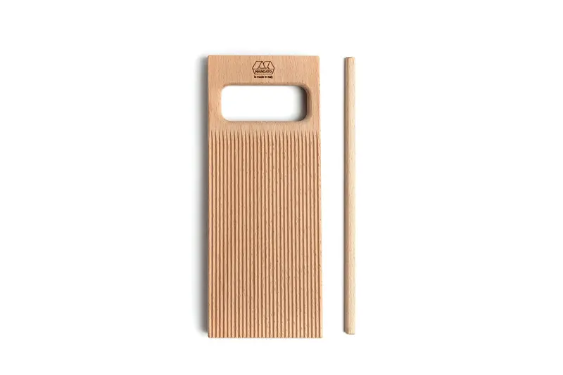 Marcato Garganelli & Gnocchi Board With Integrated Accessory 1