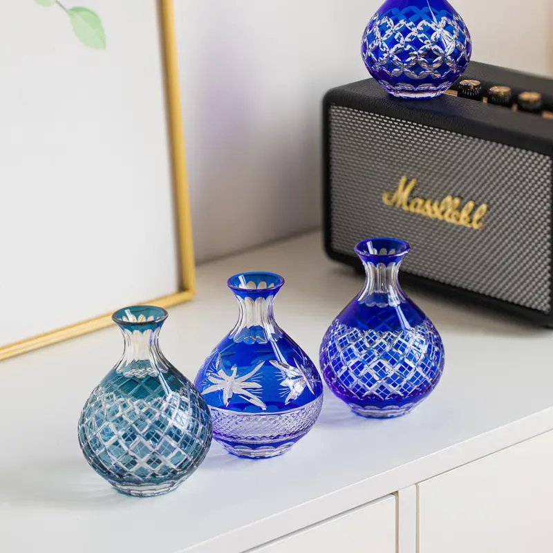 Marutoku Edo Kiriko Sake Set – Classic Hand-Engraved Glass Collection 1