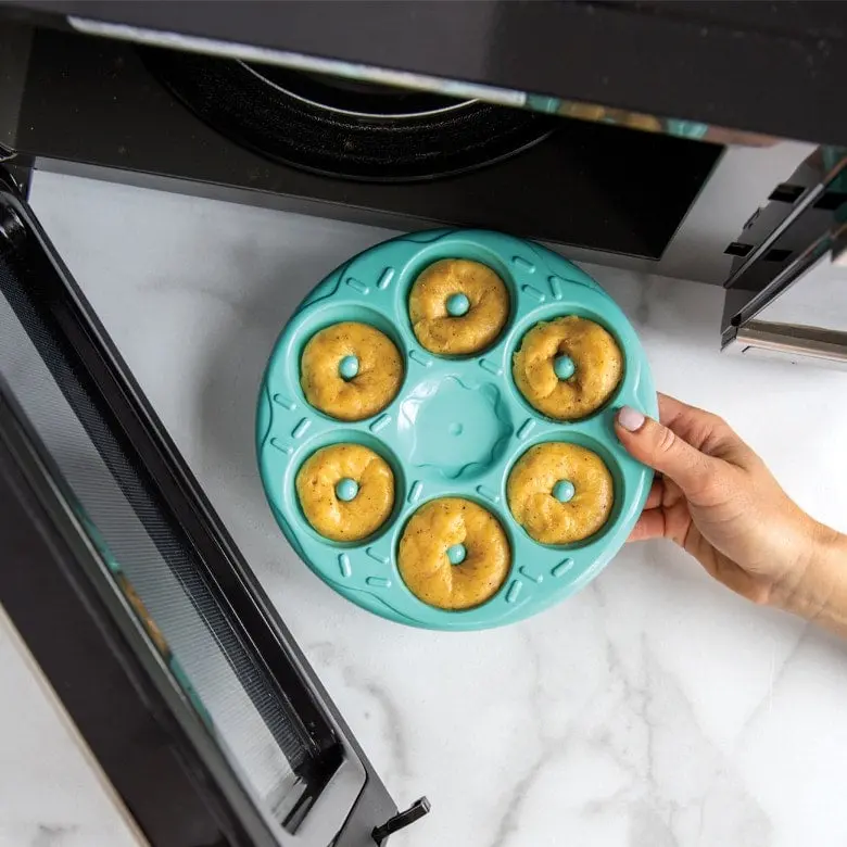Nordic Ware Microwave Donut Bites Pan – Easy Cleanup, No Oil Needed 1