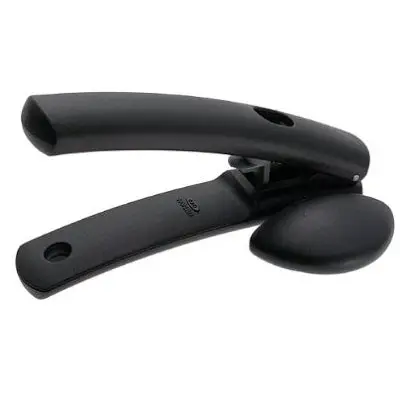 Oxo Good Grips Smooth-Action Can Opener 1