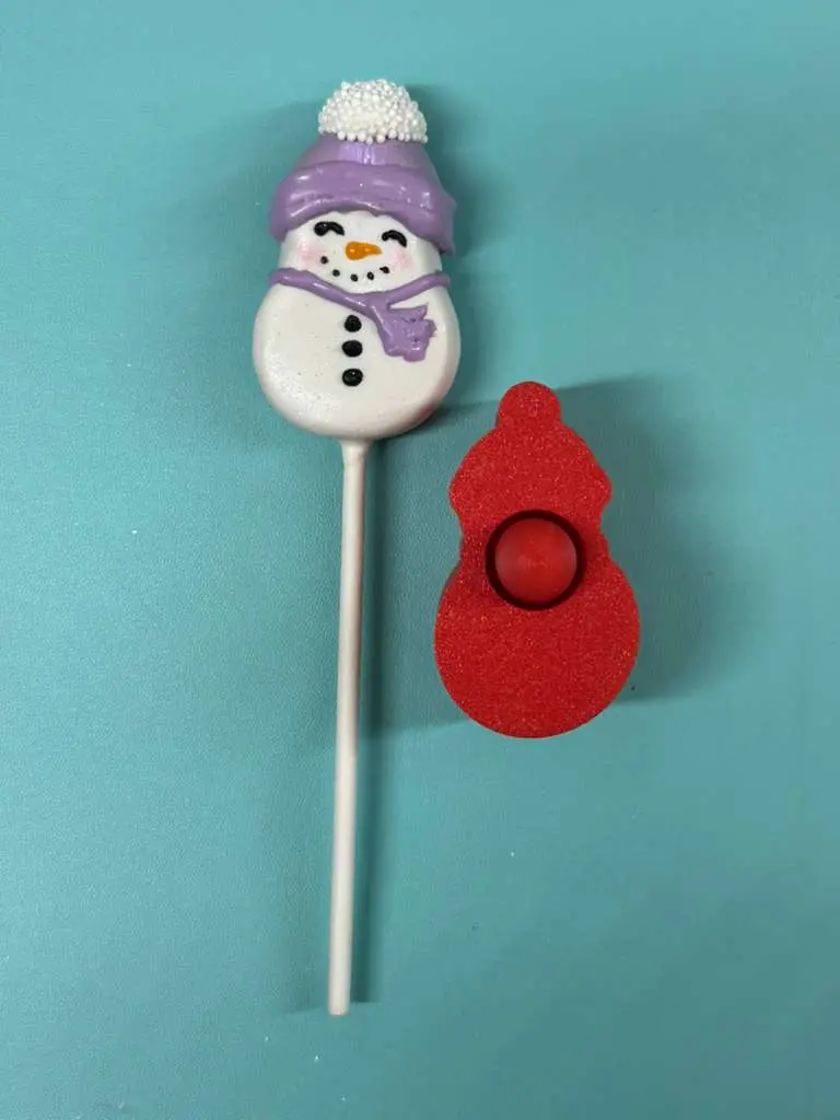 Snowman Cookie Cutter – Classic Plunger Style For Winter Baking 1