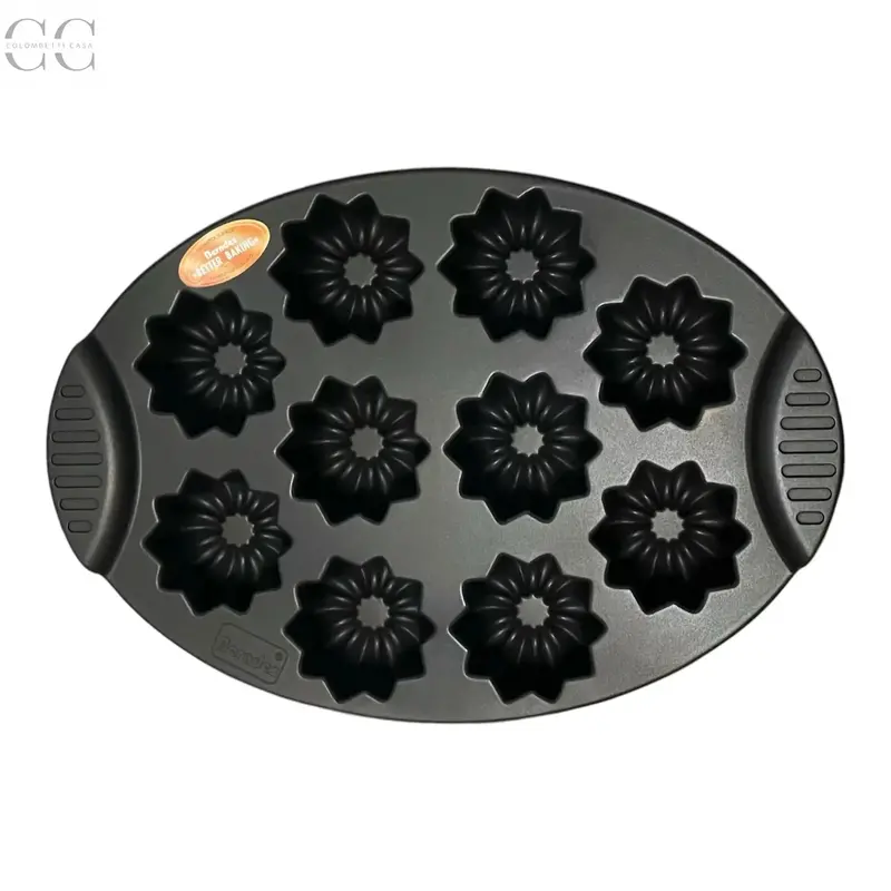 Ten-Cavity Star-Shaped Non-Stick Mini Cake Pan – Berndes Bakeware 1