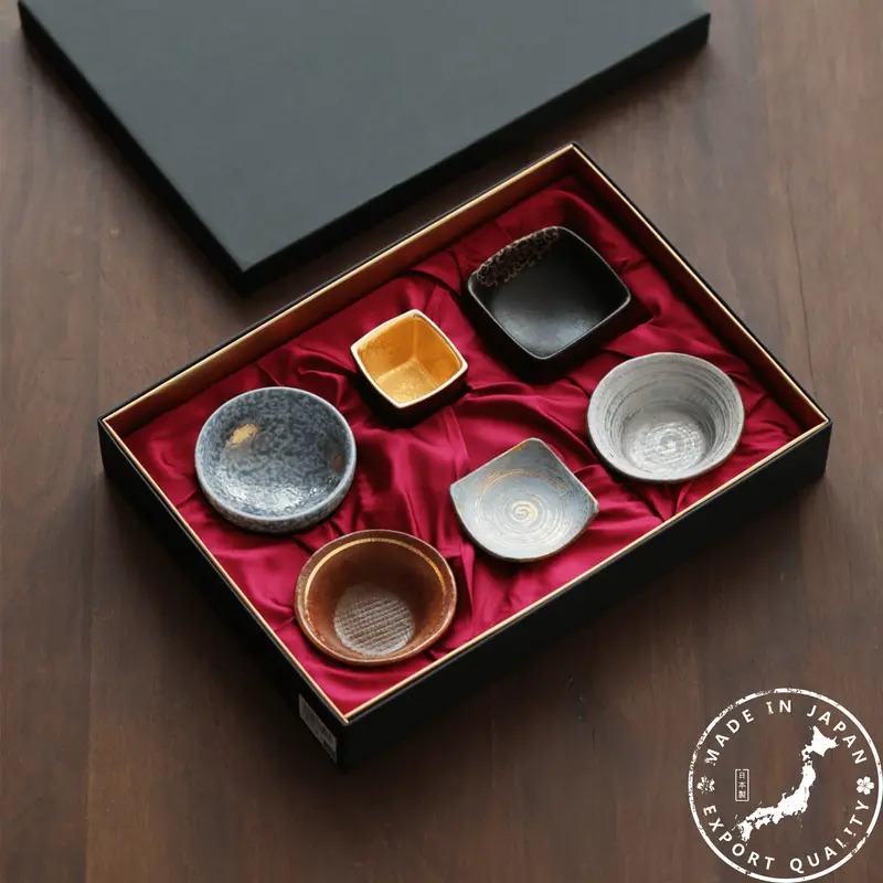 Touetsugama Golden Glazed Japanese Tea Set 1