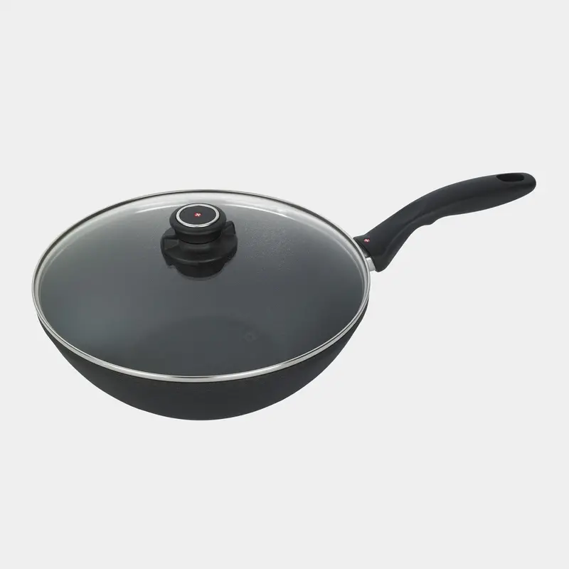Xd Deep-Well Nonstick Wok With Tempered Glass Lid 1