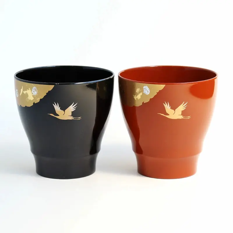 Yamanaka Shikki Koku Tsuru Furii Kappu – Hand-Turned Lacquer Sake Cup Set 1