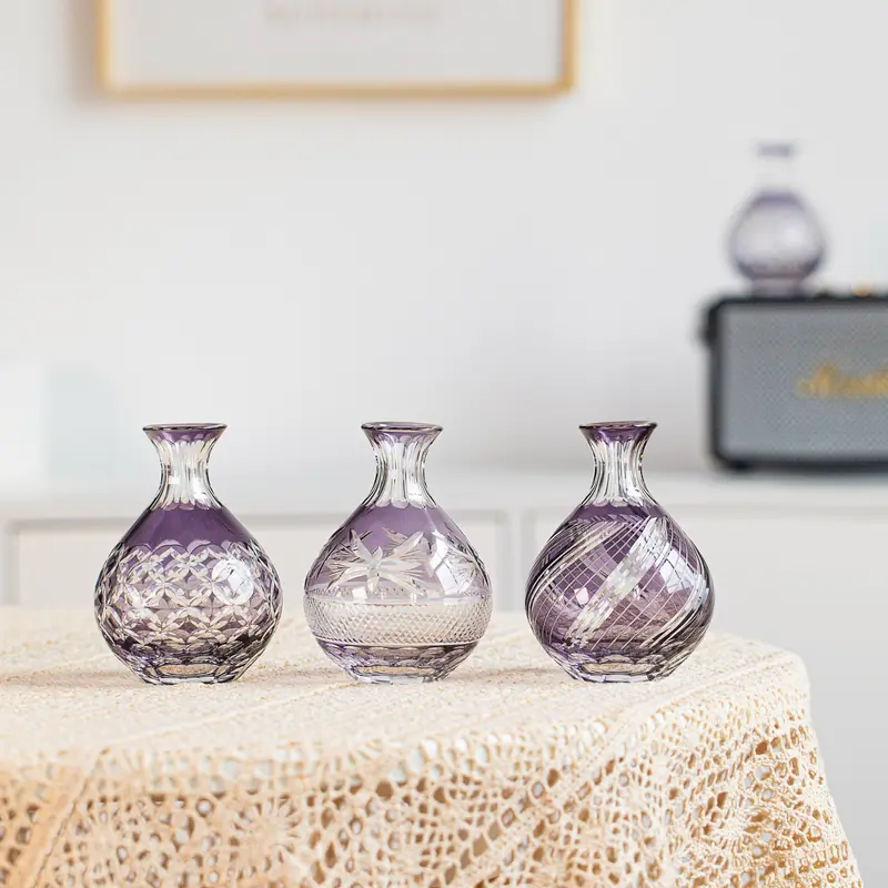 Yugiri Edo Kiriko Sake Set – Mist-Inspired Hand-Cut Glass Collection 1